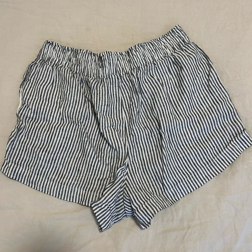 Reformation Mila Linen Short